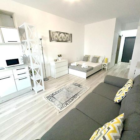 Jolie Studios & Apartments Eforie Bagian luar foto